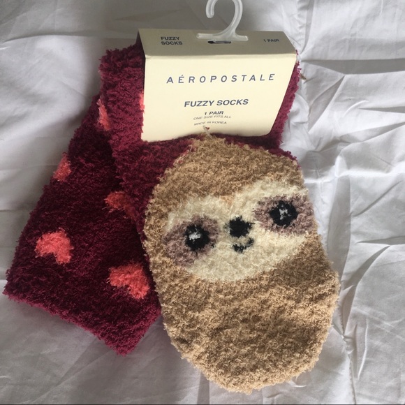 Fuzzy Sloth Sock Bundle - Picture 4 of 7